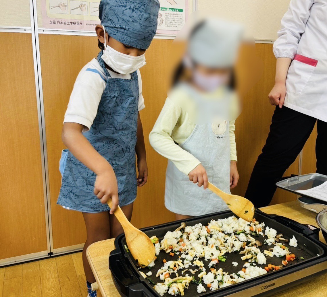 画像に alt 属性が指定されていません。ファイル名: チャーハン１.jpeg